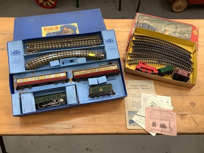 Lot 1863 - Railway Hornby Dublo  Passenger Train Set EDP11 boxed and Tri-ang RS43 boxed.