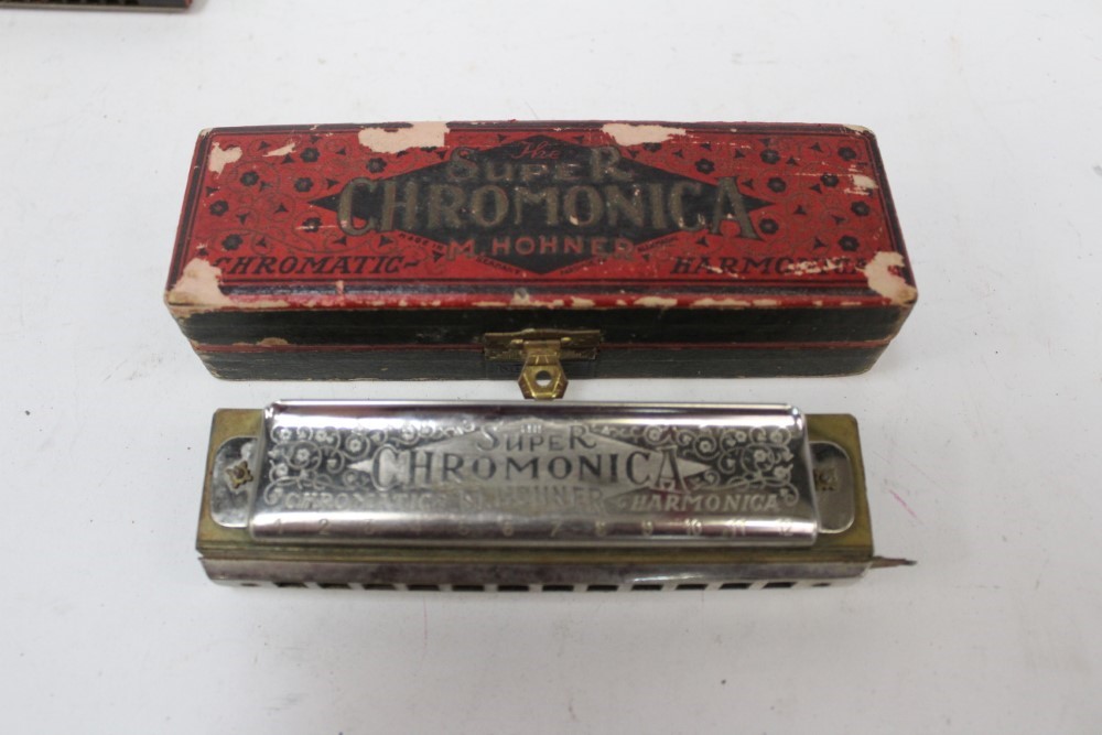 Lot 2329 Six vintage harmonicas in original boxes