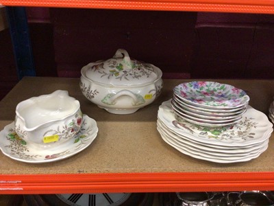 Lot 544 - Royal Doulton Hampshire pattern dinner service