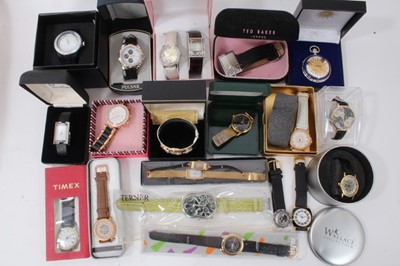 Lot 224 - 9ct gold cased vintage ladies wristwatch and a collection of contemporary wristwatches