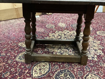 Lot 903 - Oak drop leaf joint stool