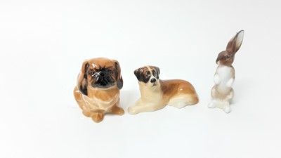 Lot 108 - Selection of Royal Doulton dogs and cats including HN1158 and HN2579 (21)
