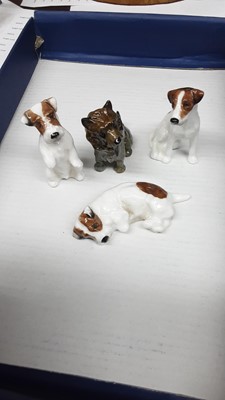Lot 108 - Selection of Royal Doulton dogs and cats including HN1158 and HN2579 (21)
