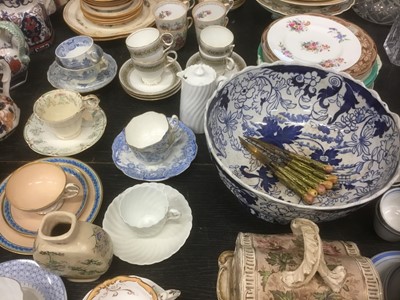 Lot 136 - Collection of predominantly 19th century tablewares