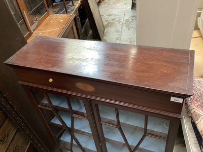 Lot 935 - Edwardian mahogany glazed display cabinet with satinwood inlaid decoration