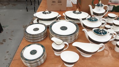 Lot 1326 - Extensive Royal Doulton Carlyle pattern dinner service
