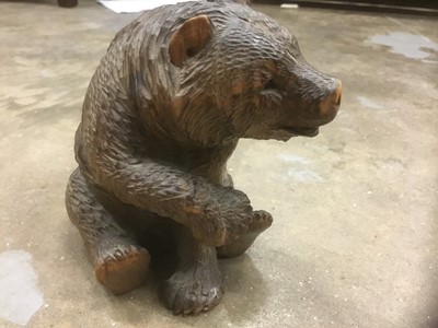 Lot 160 - Black Forest carved bear