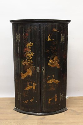 Lot 1380 - 18th century chinoiserie lacquered bowfront hanging corner cupboard