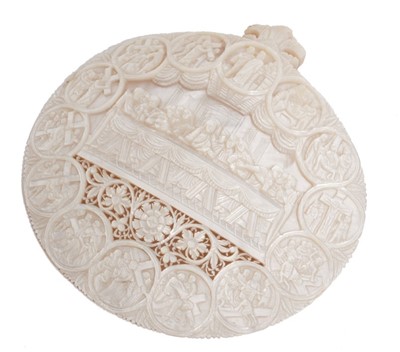 Lot 831 - 19th century Grand Tour carved and pierced mother of pearl shell, with scene of the Last Supper