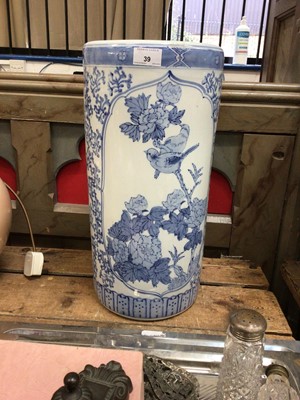 Lot 39 - Chinese-style blue and white porcelain stick stand