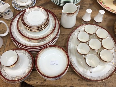 Lot 32 - Royal Grafton "Majestic" pattern dinner and coffee service, 47 pieces