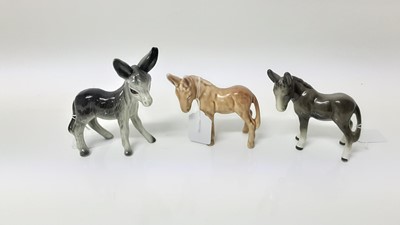 Lot 114 - Selection of animal ornaments, various makers to include Sylvac, Russian, Melba Ware etc (19)