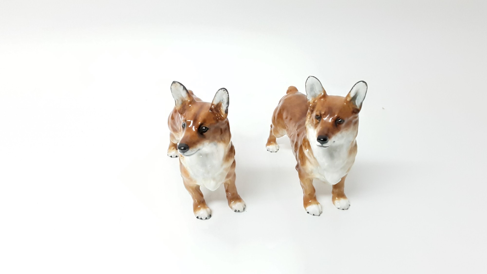 royal doulton corgi