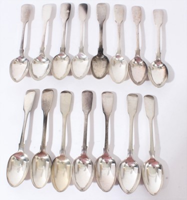 Lot 353 - Fifteen silver Georgian teaspoons of various makers and various dates