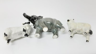 Lot 136 - Royal Doulton model Elephant, two Beswick Sheep and other collectable animals (11)