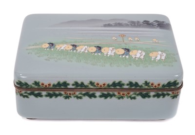 Lot 1031 - Fine 20th century Taisho period Imperial Japanese presentation silver mounted cloisonné box and cover