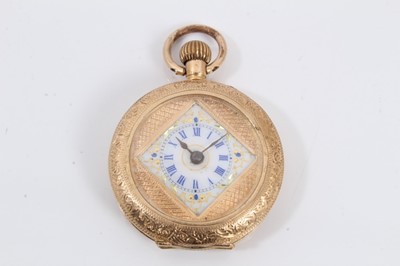 Lot 575 - Late 19th century Swiss 14ct gold fob watch