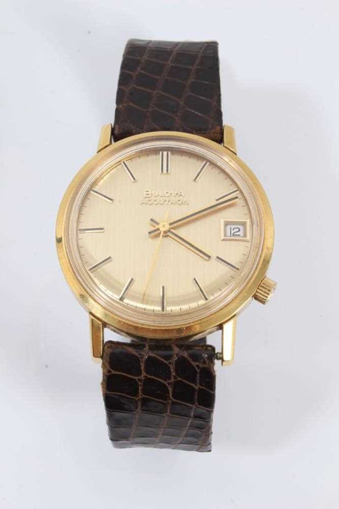 Lot 574 - 1970s Bulova Accutron Calendar wristwatch in