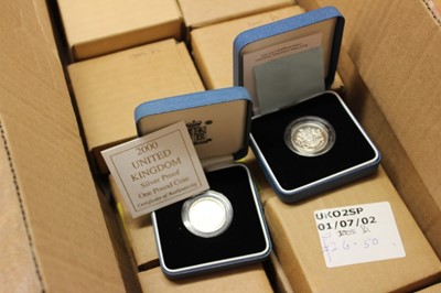 Lot 495 - G.B. - Royal Mint mixed silver proof £1's to include 1983, 1984, 1985, 1986, 1987, 1988, 1989, 1990, 1991, 1992, 1993, 1994, 1995, 1996, 1997, 1998, 1999, 2000, 2001, 2002, 2003, 2004, 2005, 2006,...