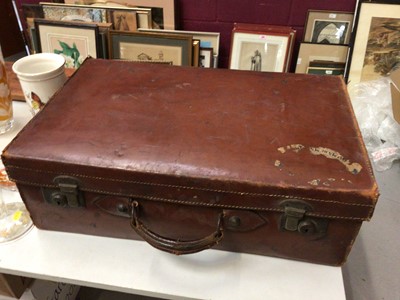 Lot 285 - 1930s leather valise, containing a print of a 13th century miniature and a framed certificate of merit dated 1916