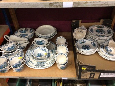 Lot 549 - Large group of Masons fruit basket pattern tea and dinner wares