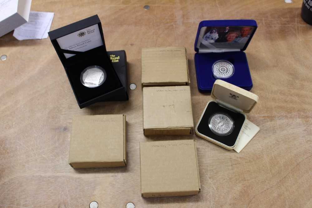 Lot 500 - G.B. - Royal Mint mixed silver proof coins to include Crowns 1977 x 2, 1980 x 2, 1981, 1990, 1993, 1996, 'Golden Wedding' 1997 '50th Birthday Prince Charles' 1998, 'Diana' 1999, 'Millenium' 2000, '...