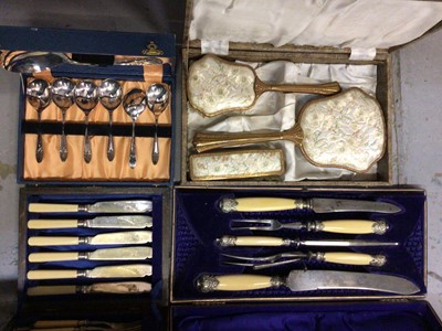 Lot 526 - Boxed carving set, fish knives, spoons and dressing table set plus sundry china