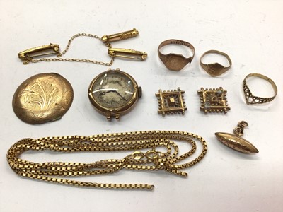 Lot 754 - 18ct gold chain, 15ct gold watch case back and group of 9ct gold jewellery