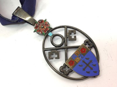 Lot 755 - White metal and enamel Westminster Abbey Stewards neck badge