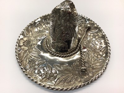 Lot 696 - Mexican silver (925) model of a hat