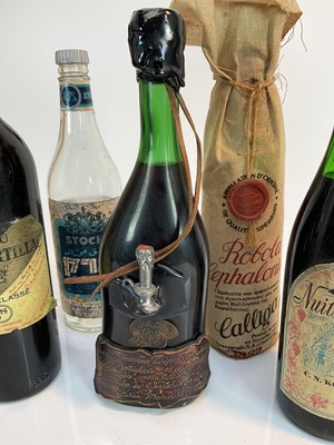 Lot 130 - Eight bottles, magnum of Chateau Crusquet Sabourin 1986, Barolo 1961 etc