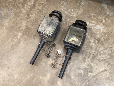 Lot 2607 - Pair of antique carriage lamps