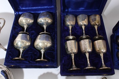 Lot 331 - Collection of plated wares