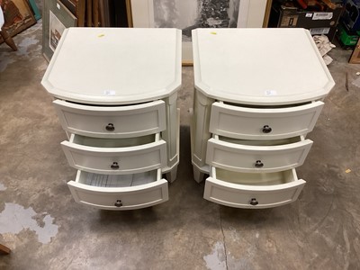 Lot 920 - Contempory white painted dressing table, stool and pair bowfront three drawer bedside chests (4)