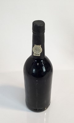 Lot 18 - Port - two bottles, Gould Campbell and Smith Woodhouse 1983