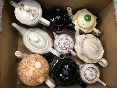 Lot 415 - Four boxes of mixed china tea pots