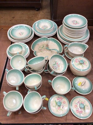 Lot 418 - Susie Cooper dinner and tea ware