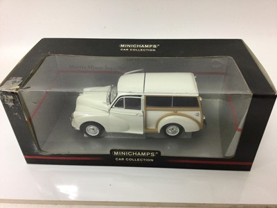 Lot 1840 - Die cast boxed selection of 1:18 scale larger models including Minichamps. Five boxed one unboxed.