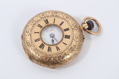 Lot 252 - Early 20th century Swiss S. Smith & Son 18ct gold cased half hunter fob watch