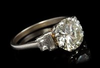 Lot 604 - Fine Art Deco diamond single stone ring, the...