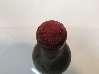 Lot 127 - Wine - one bottle, Chateau Canon Grand Cru St. Emilion, almost certainly 1929