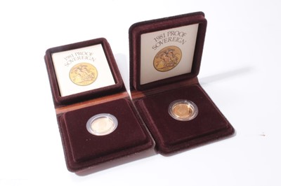 Lot 615 - G.B. - Gold proof Sovereigns Elizabeth II 1981 x 2 (N.B. Cased with Certificates of Authenticity) (2 coins)