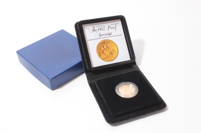 Lot 616 - G.B. - Gold proof Sovereign Elizabeth II 1982 x 2 (N.B. Cased with Certificates of Authenticity) (1 coin)