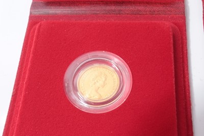 Lot 628 - G.B. - Gold proof Half Sovereigns Elizabeth II 1980 x 3 (N.B. Cased with Certificates of Authenticity) (3 coins)