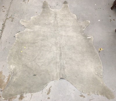 Lot 493 - Brazilian Steer hide painted zebra pattern rug