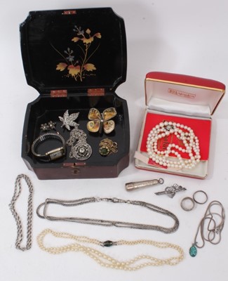 Lot 300 - Lacquered box containing costume jewellery and silver