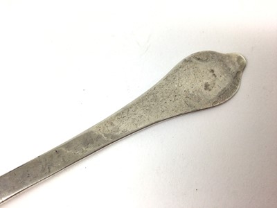 Lot 327 - Rare 17th century silver rat tail trefid spoon, probably West Country