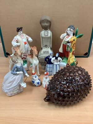 Lot 1343 - Lladro figure, Russian and other animals ornaments