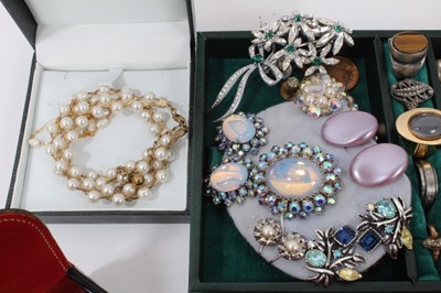 Lot 213 - Vintage costume jewellery and bijouterie to include Victorian silver Mizpah brooch, paste and marcasite, wristwatches etc