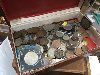 Lot 3 - Collection of assorted coins to include two replica U.S. Dollar coins.